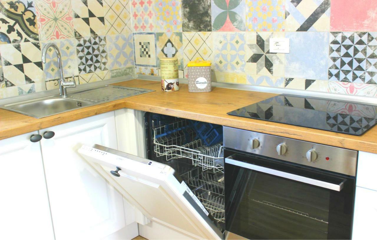 Deni Holiday home